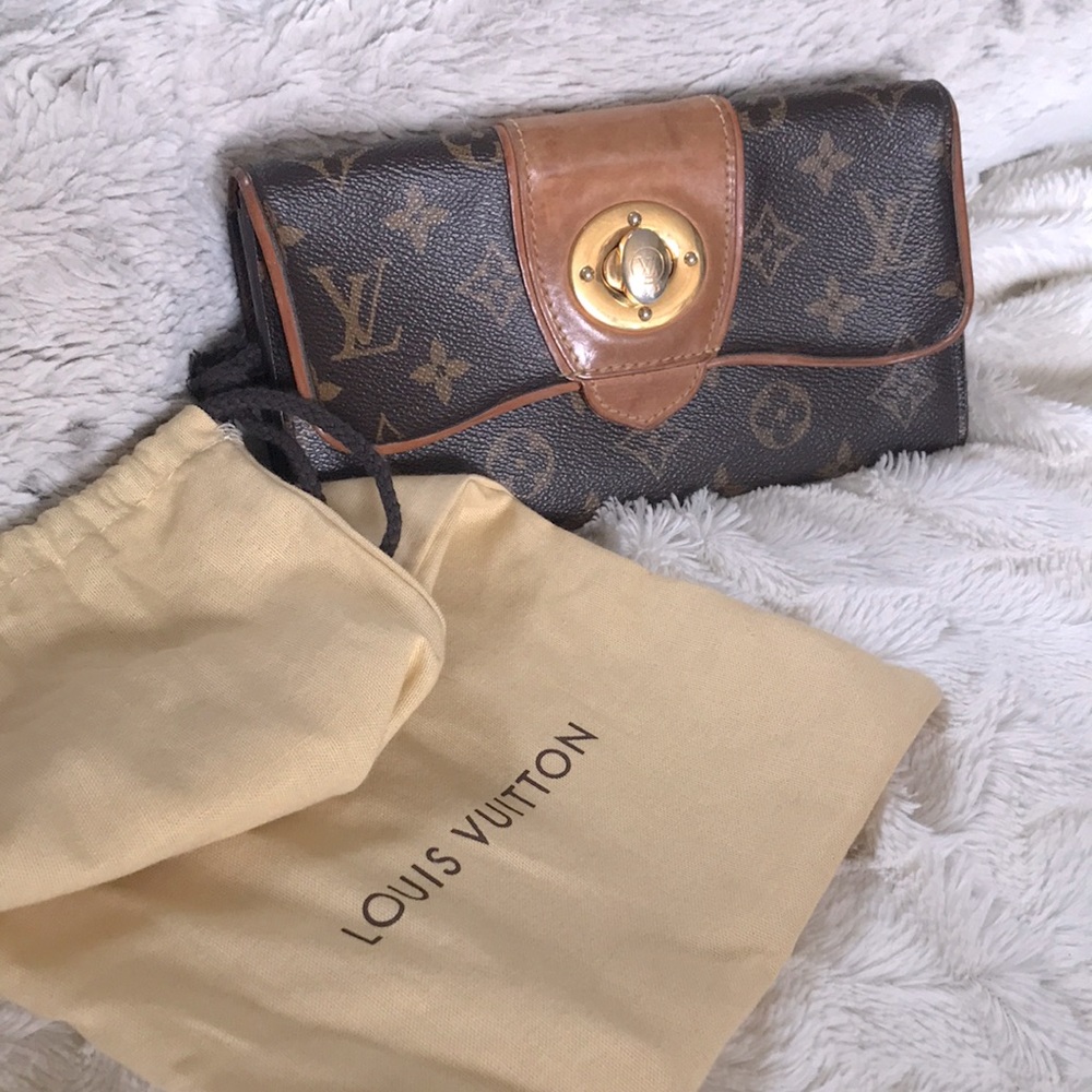 Louis Vuitton monogram Boetie wallet - Picture 2 of 14